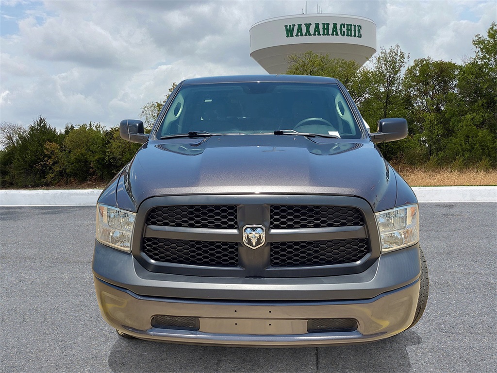 2024 Ram 1500 Classic Tradesman photo 2