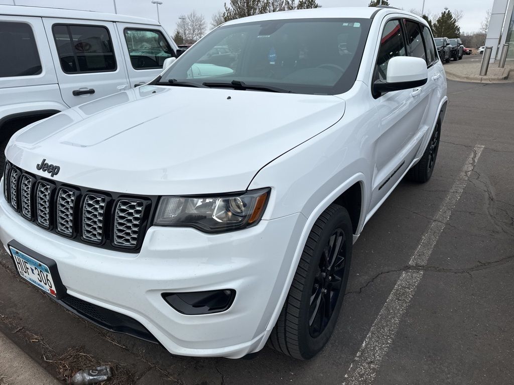 2019 Jeep Grand Cherokee Altitude