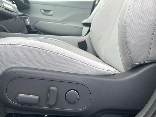 2025 Hyundai Kona SEL N Line photo 8