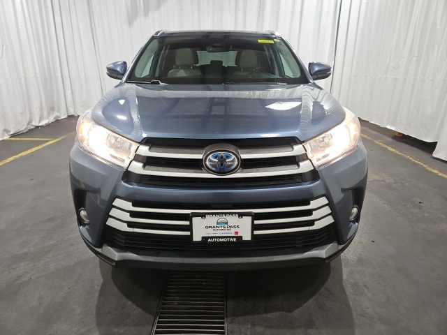 2018 Toyota Highlander Hybrid XLE photo 3