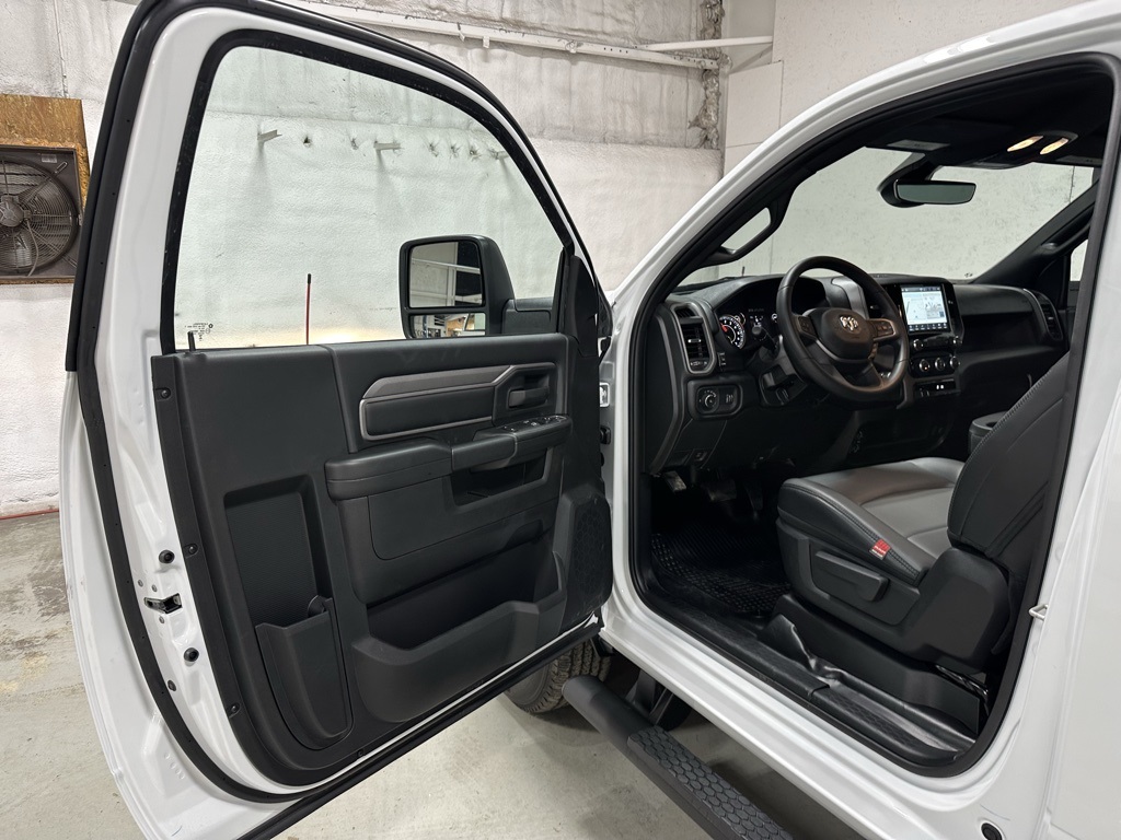 2024 Ram 2500 Tradesman photo 10