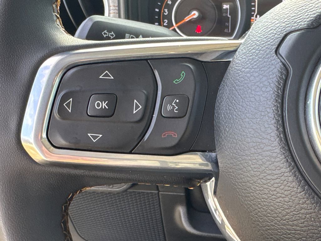 2024 Jeep Wrangler Sahara photo 24