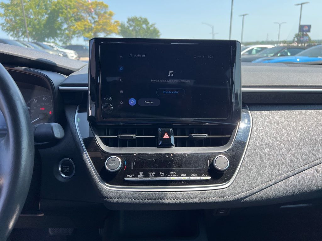 2024 Toyota Corolla SE photo 11