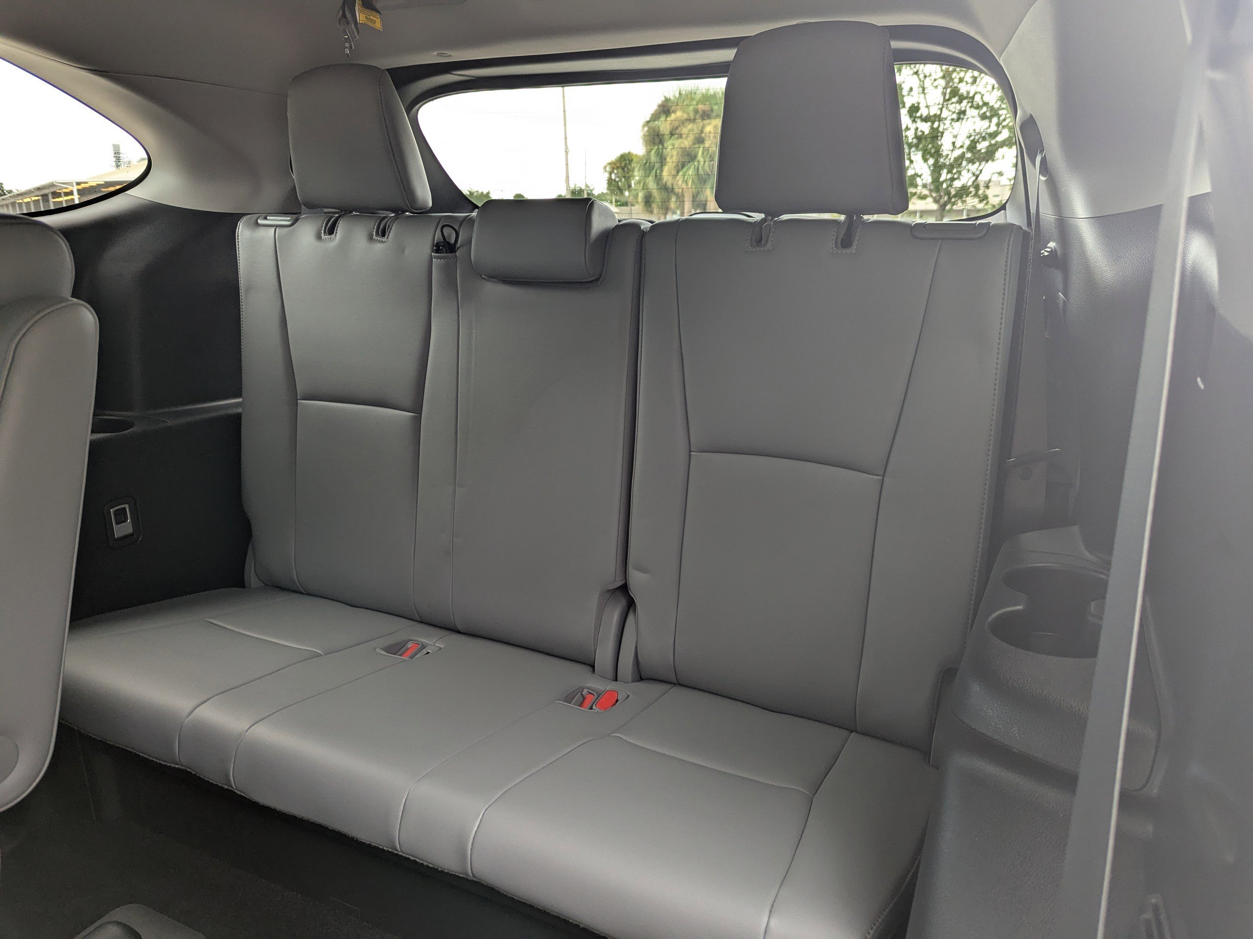 2020 Toyota Highlander Limited photo 15