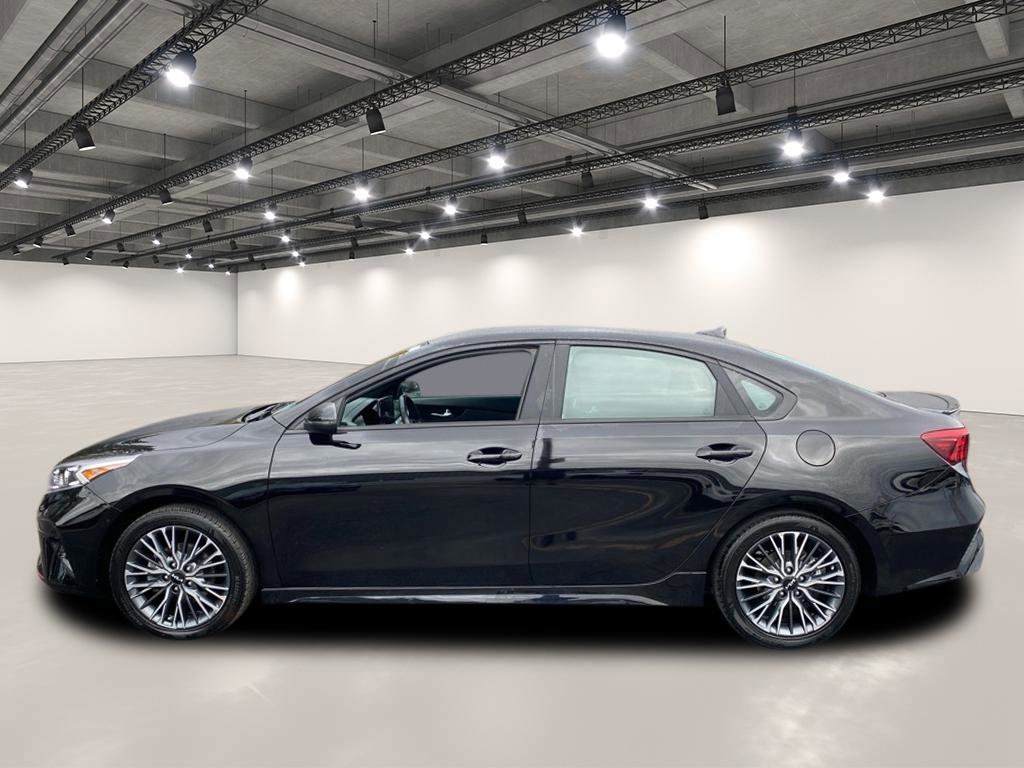 2023 Kia Forte GT-Line photo 3