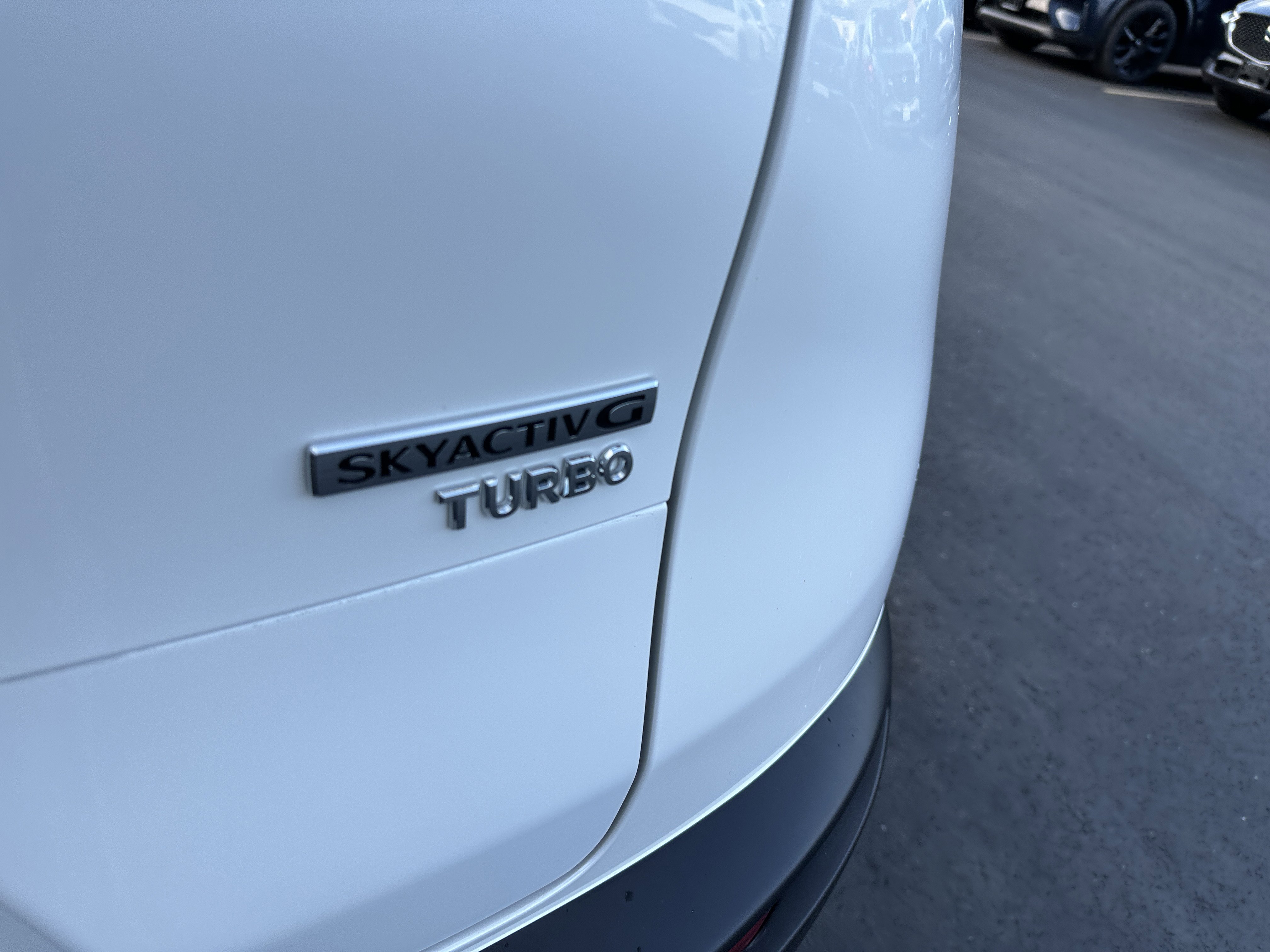 2024 Mazda CX-30 2.5 Turbo Premium photo 3