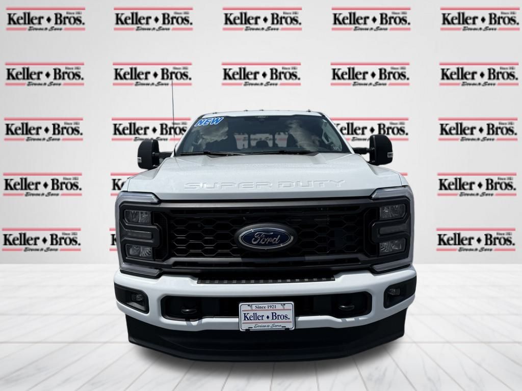 2025 Ford F-350 XL photo 2