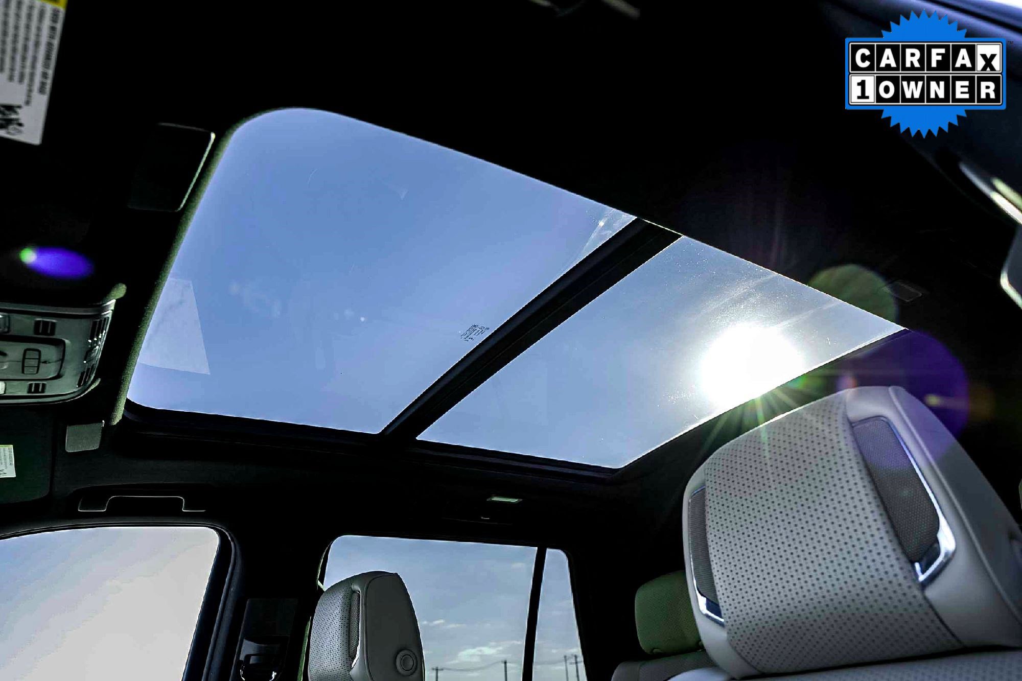 2024 Cadillac Escalade Premium Luxury photo 3