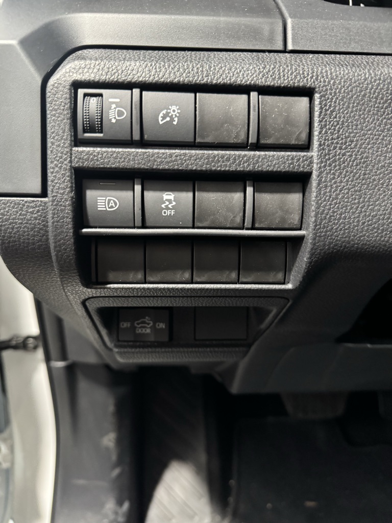 2025 Toyota Tacoma SR photo 23