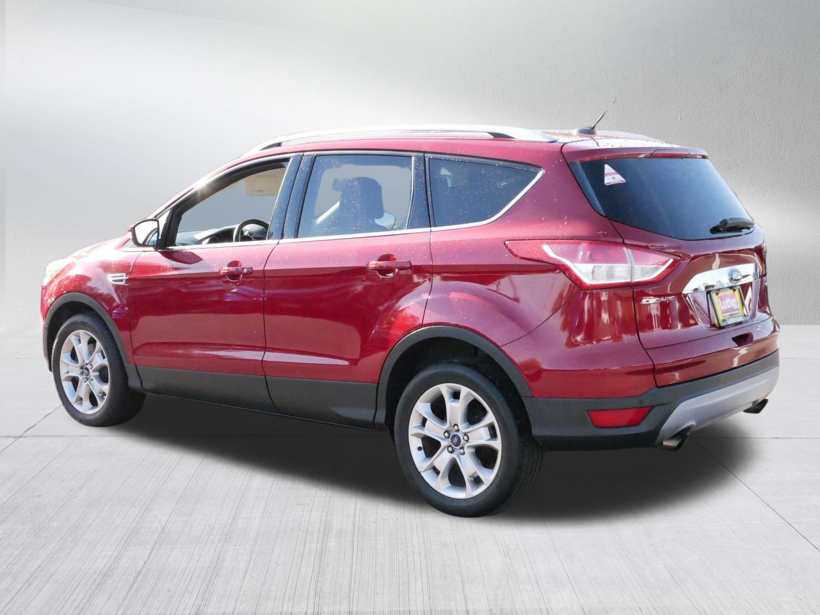 2016 Ford Escape Titanium photo 4