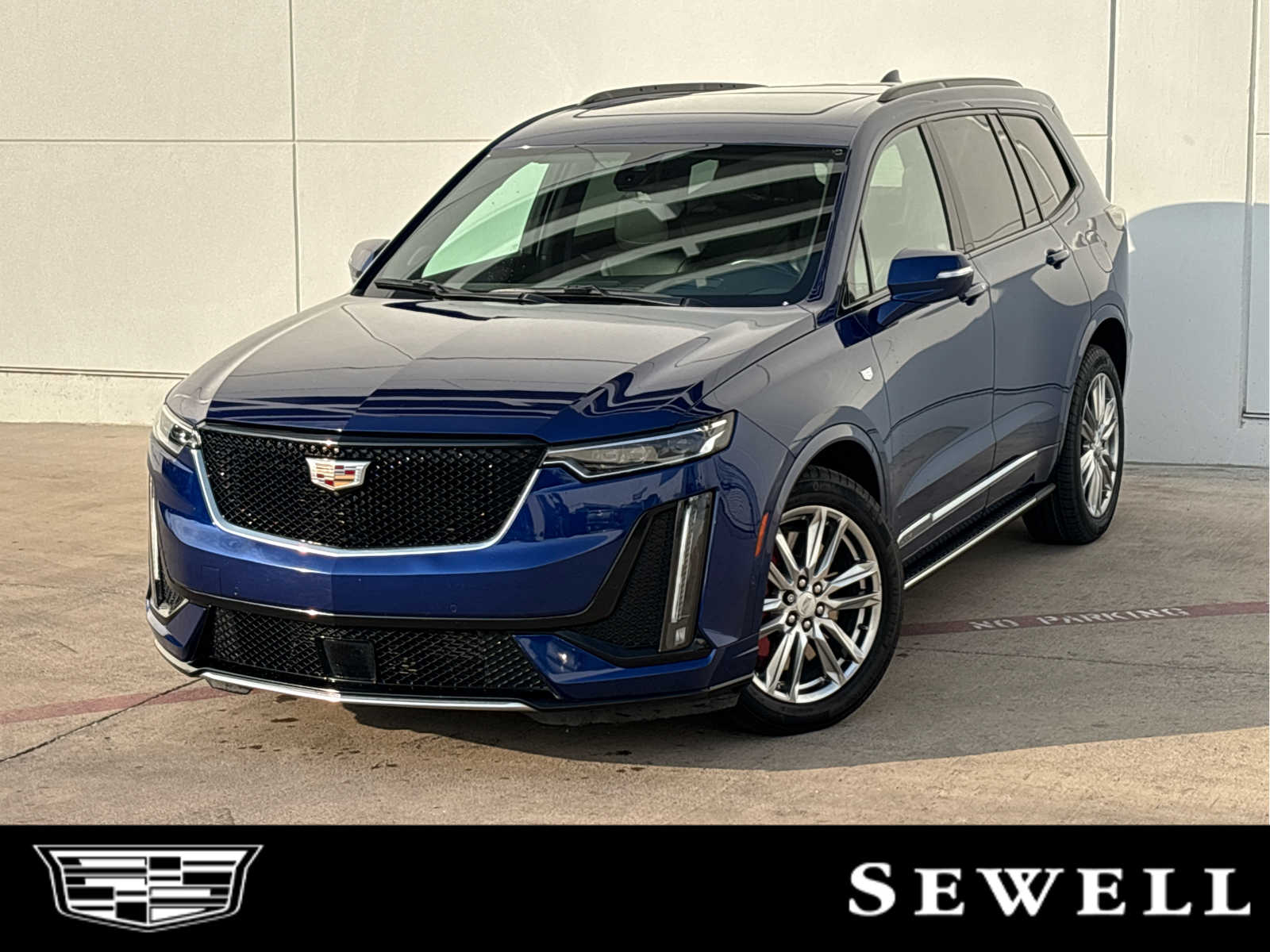 2023 Cadillac XT6 Sport's photo