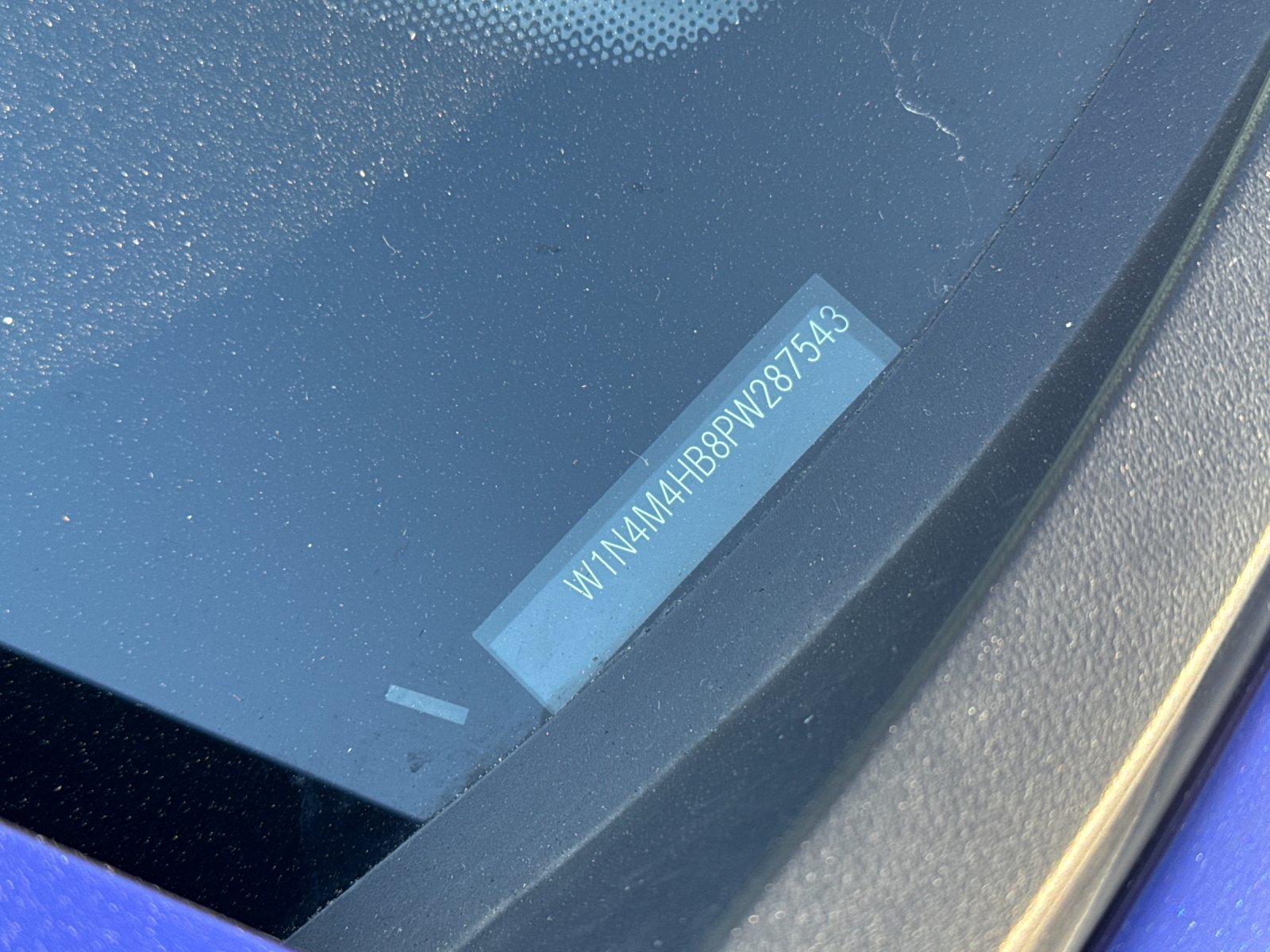 2023 Mercedes Benz GLB 250 4MATIC photo 3