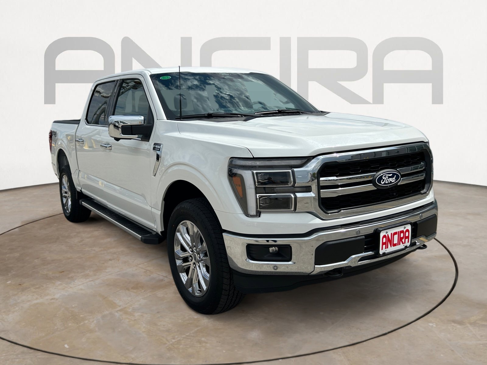 2025 Ford F-150 Lariat photo 3