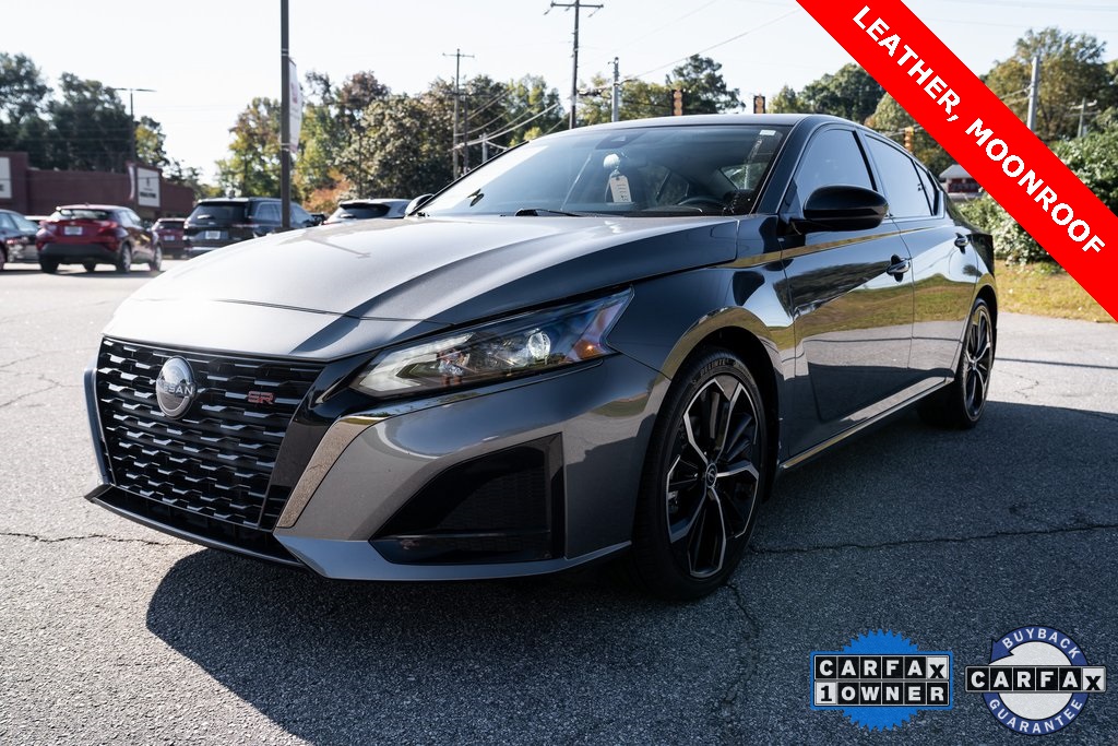 2024 Nissan Altima 2.5 SR photo 3