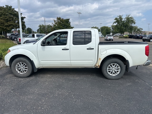 2017 Nissan Frontier SV photo 7