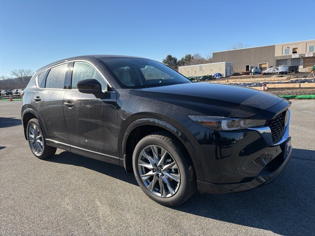 2025 Mazda CX-5 S Premium Plus package's photo