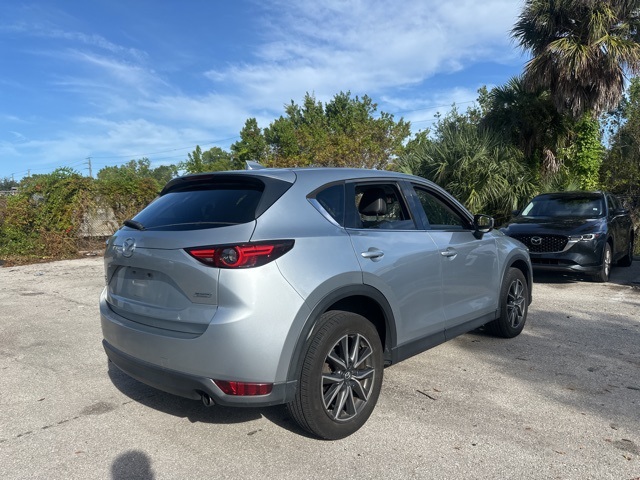 2017 Mazda CX-5 Grand Touring photo 5