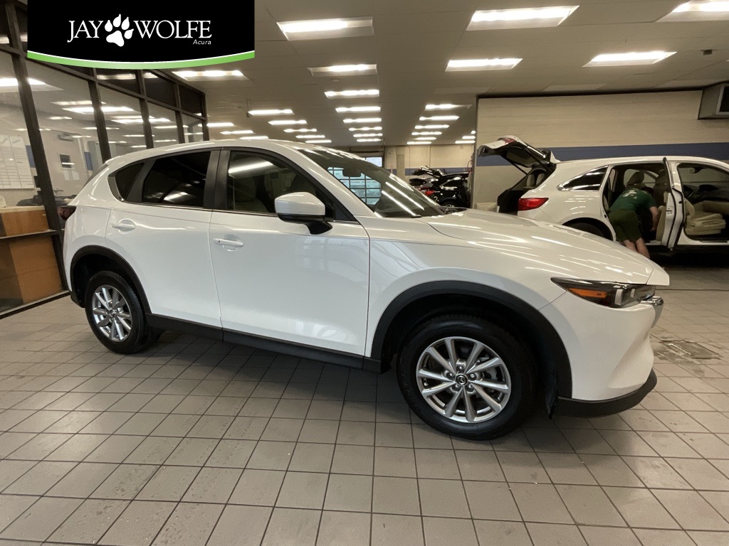 2023 Mazda CX-5 S Select Package's photo