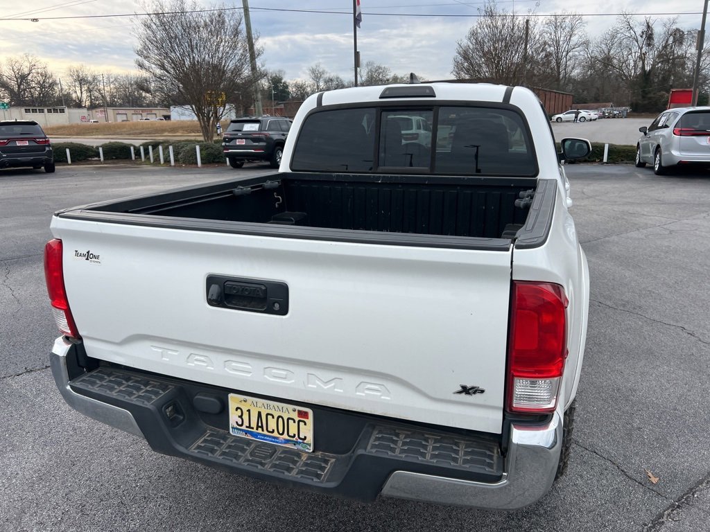 2016 Toyota Tacoma SR5 photo 4