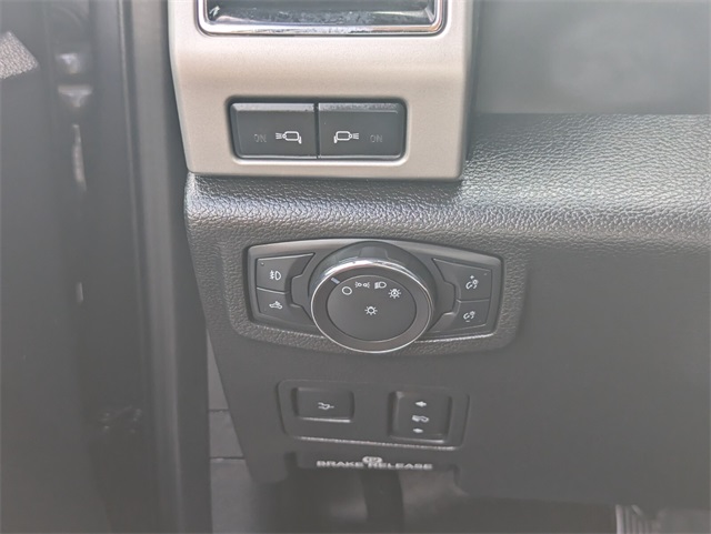 2021 Ford F-350 photo 29
