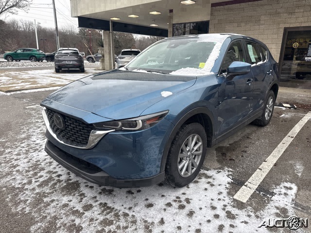 2023 Mazda CX-5 Base's photo