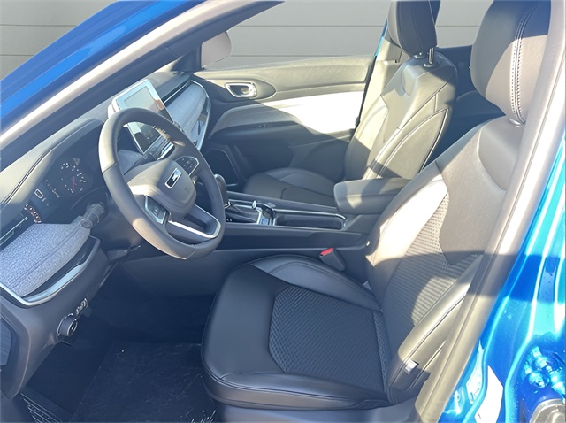 2025 Jeep Compass Latitude photo 10