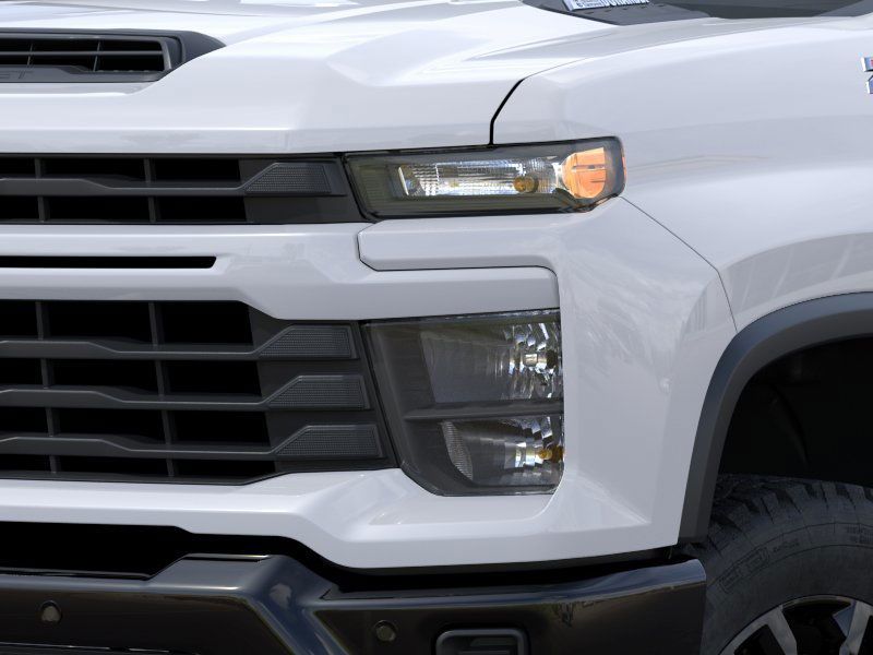 2025 Chevrolet Silverado 2500HD Custom photo 10