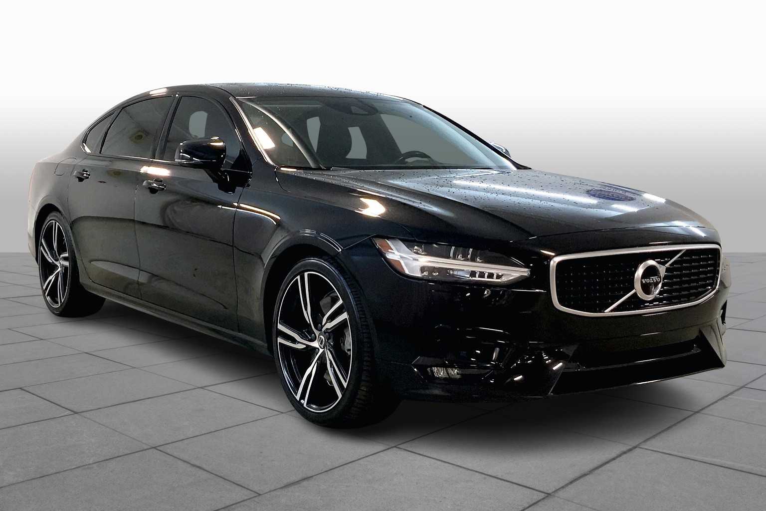 Used 2020 Volvo S90 R-Design with VIN LVYA22MT3LP171005 for sale in Kansas City