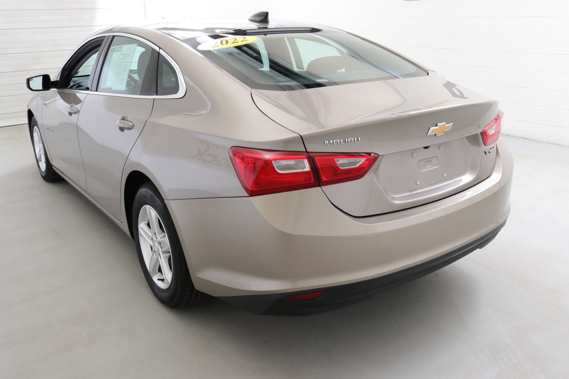 2022 Chevrolet Malibu LS photo 6