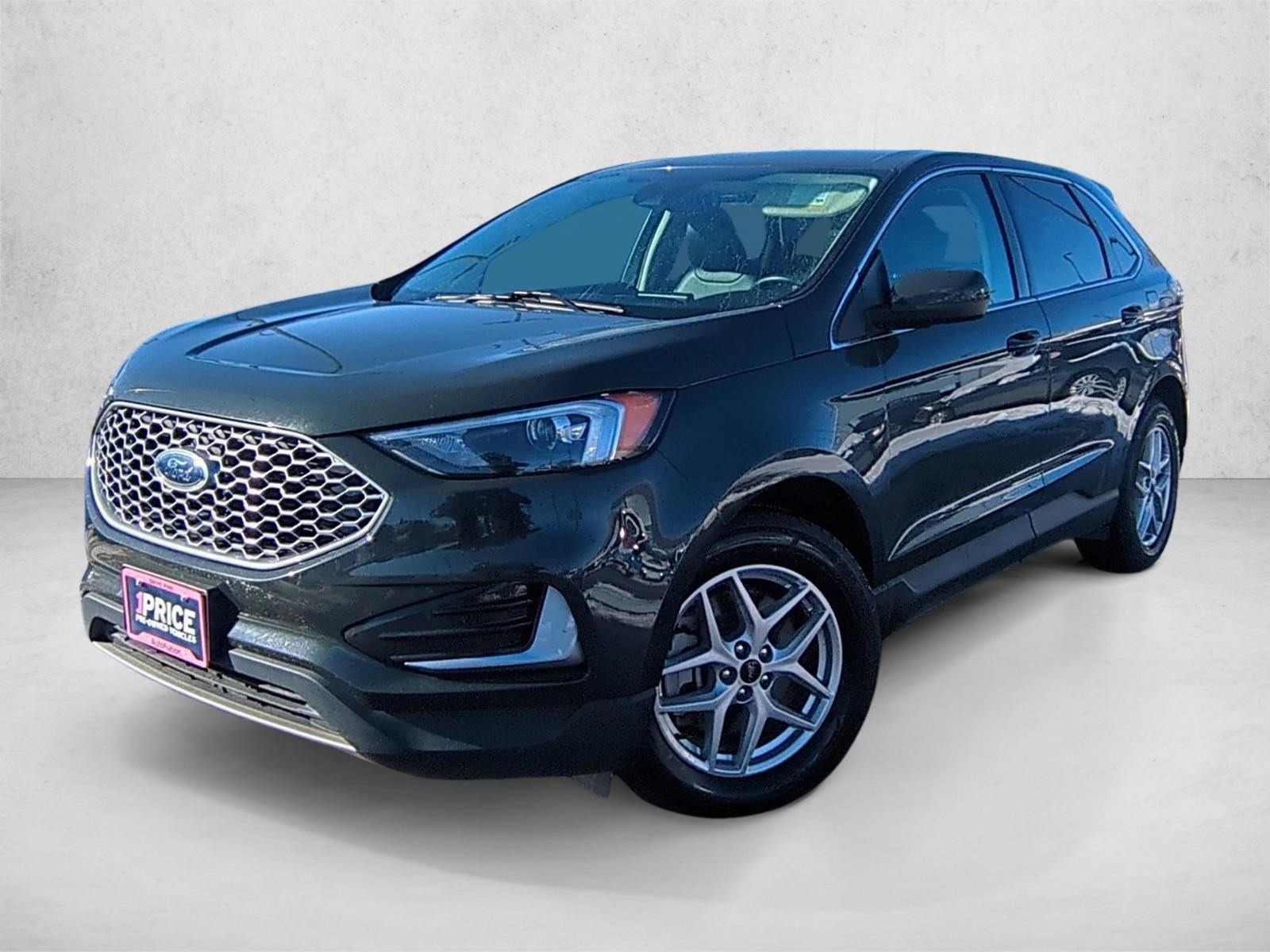 2023 Ford Edge SEL's photo