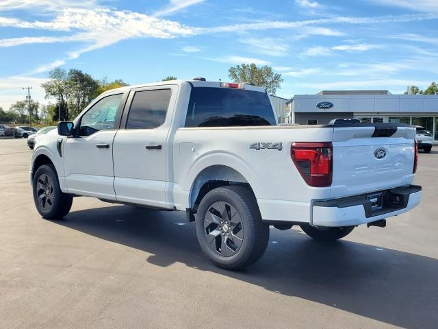 2025 Ford F-150 STX photo 4