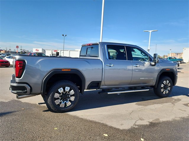 2026 Gmc Sierra 2500 HD Denali photo 2