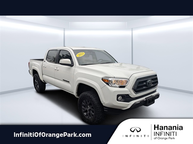 2023 Toyota Tacoma SR5's photo