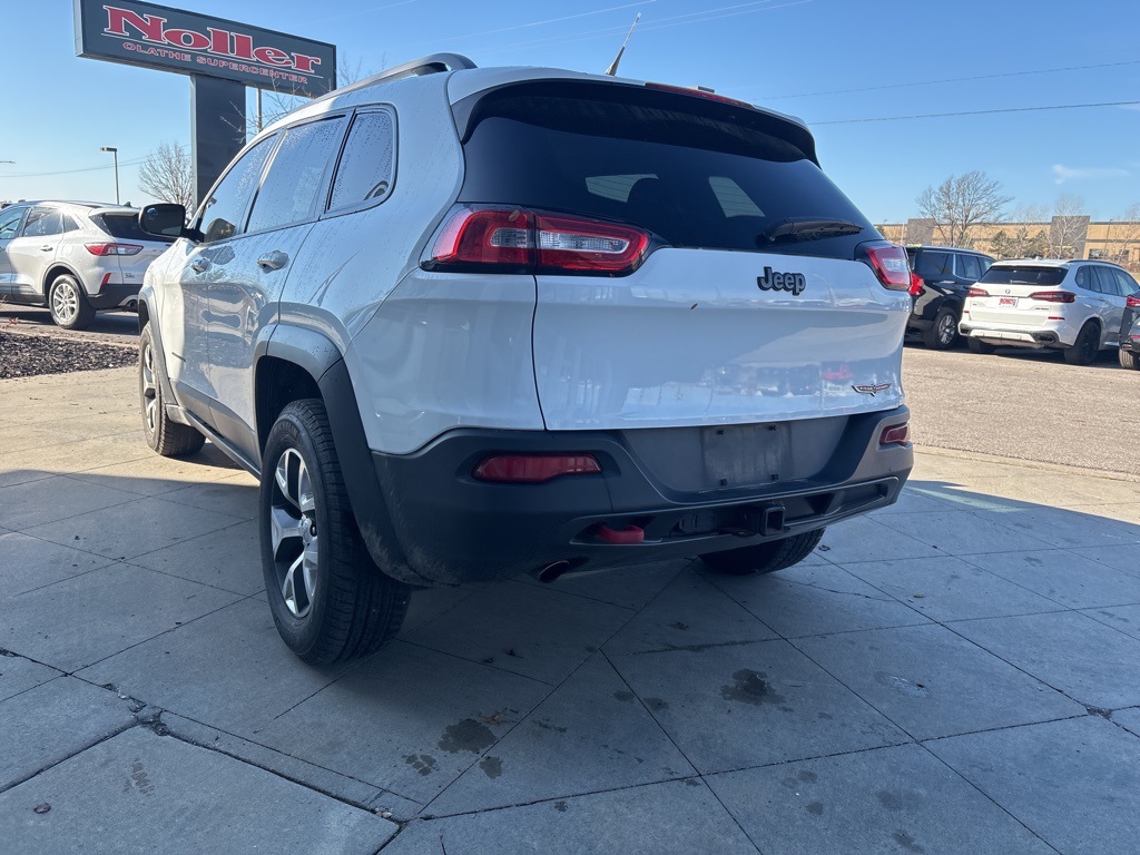 2014 Jeep Cherokee Trailhawk photo 3