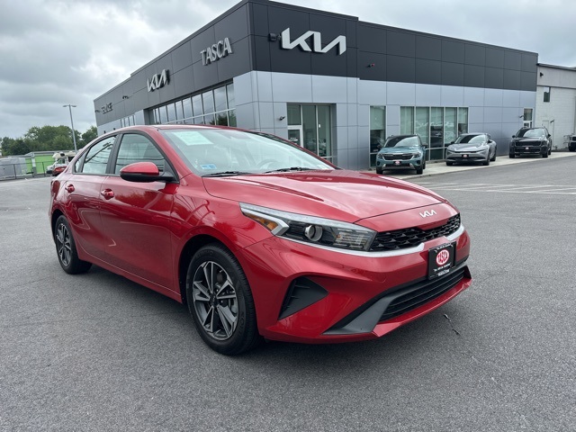 Used 2024 Kia Forte LXS with VIN 3KPF24AD3RE734813 for sale in Cranston, RI