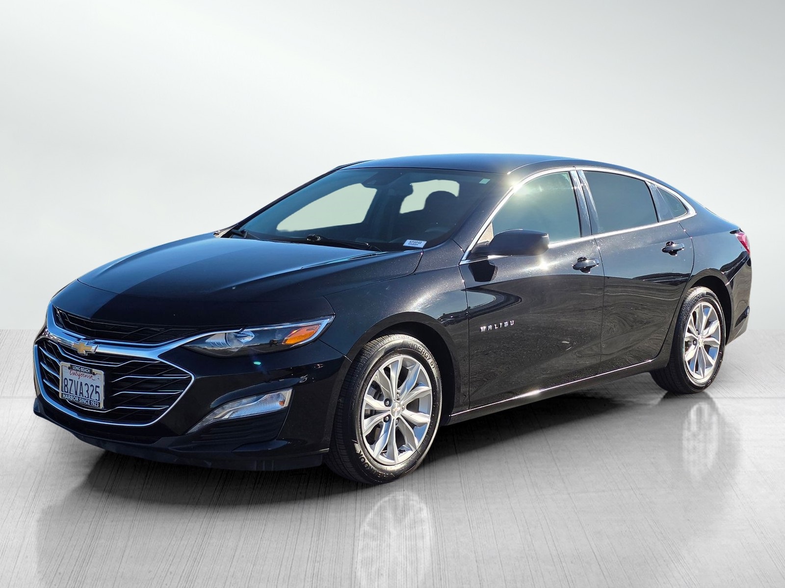 2021 Chevrolet Malibu 1LT photo 3