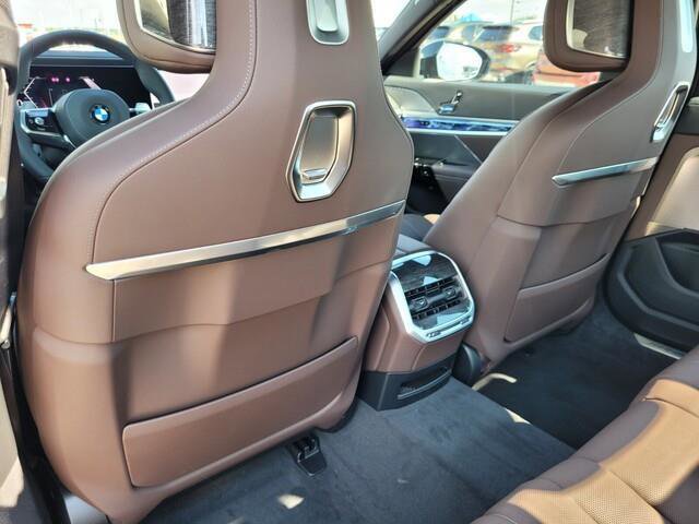2025 Bmw 760i 760i xDrive photo 26