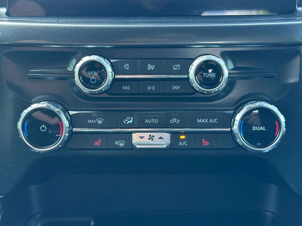 2022 Ford F-150 XLT photo 21