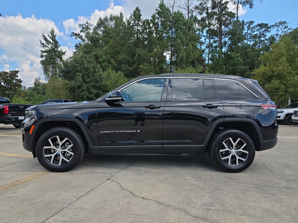 2024 Jeep Grand Cherokee Limited photo 4