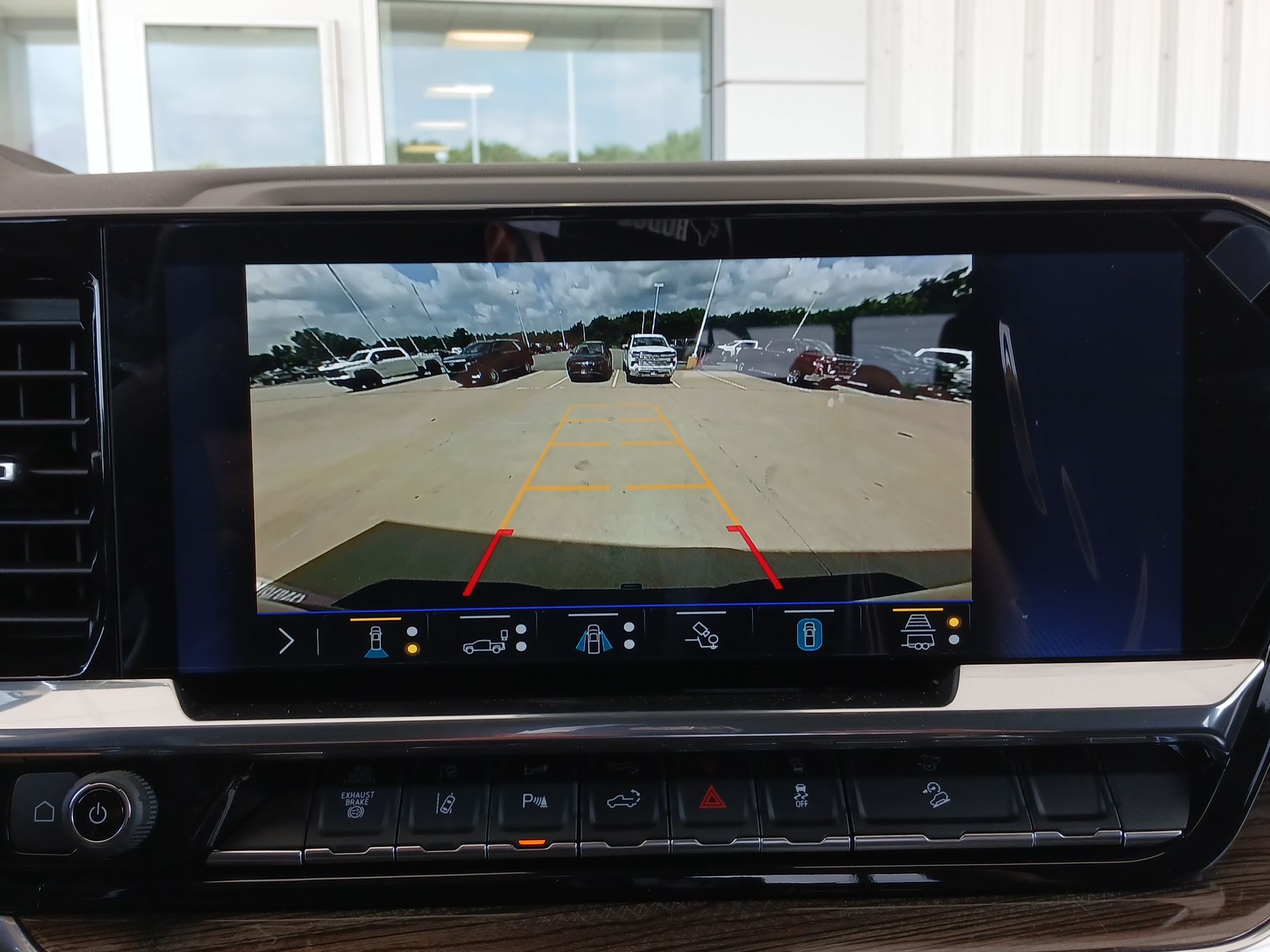 2025 Chevrolet Silverado 2500HD LT photo 14