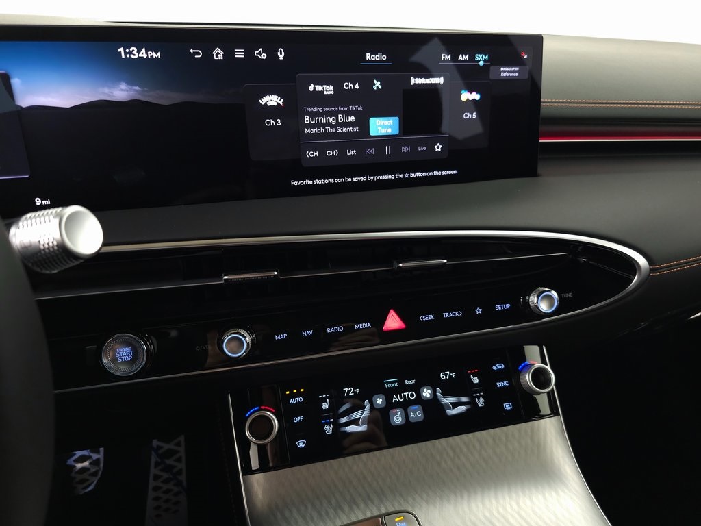 2026 Genesis GV70 2.5T Sport Prestige photo 11