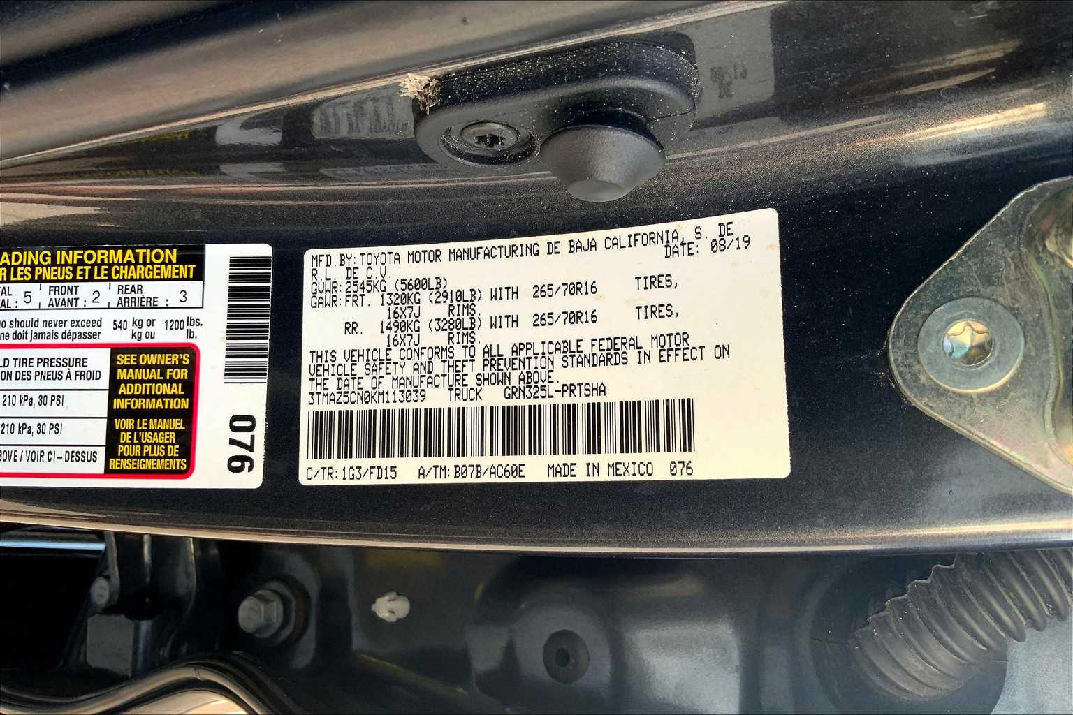 2019 Toyota Tacoma TRD photo 70