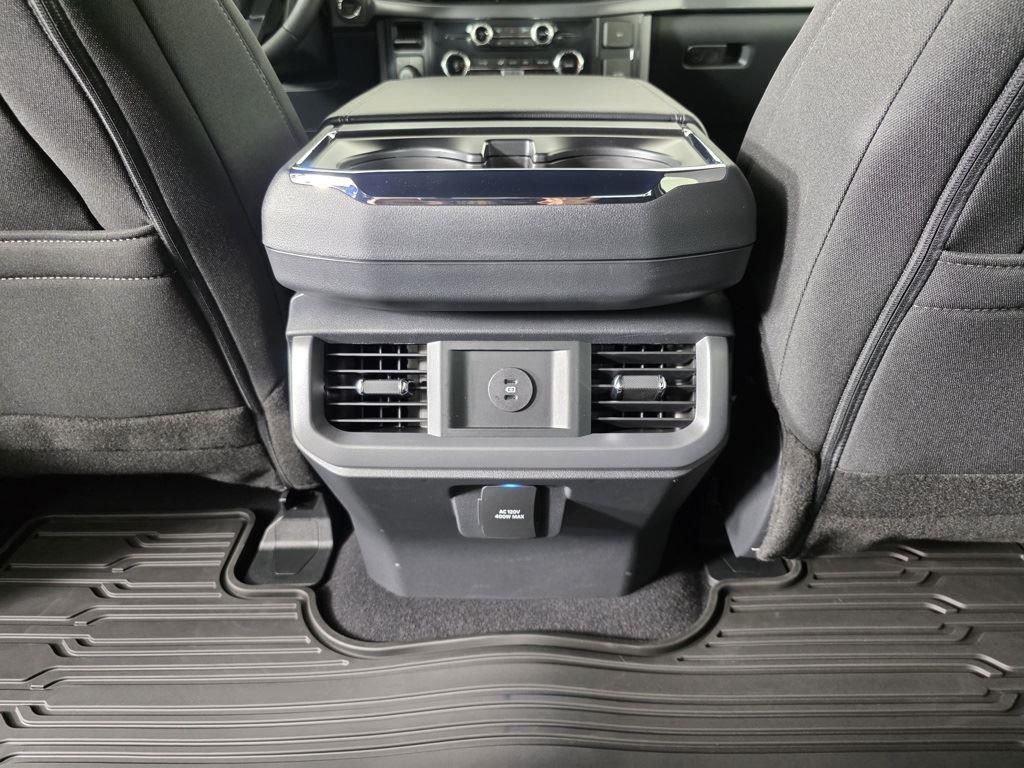 2025 Ford F-150 XLT photo 15