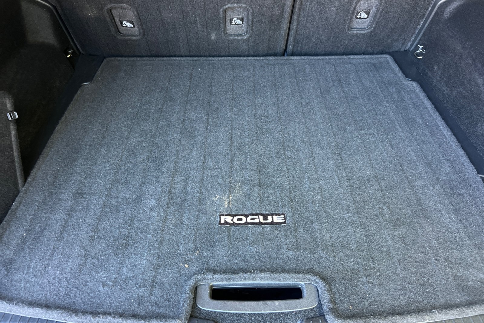 2023 Nissan Rogue SV photo 14