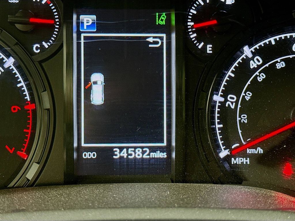 2024 Toyota 4Runner SR5 Premium photo 12