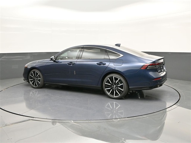 2025 Honda Accord Hybrid Touring photo 4