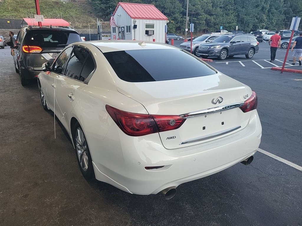 2014 Infiniti Q50 Premium photo 5