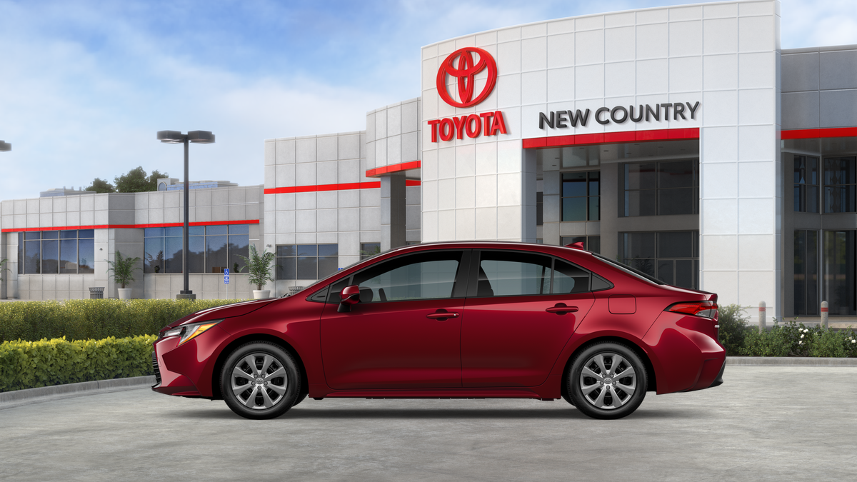 2026 Toyota Corolla LE photo 4