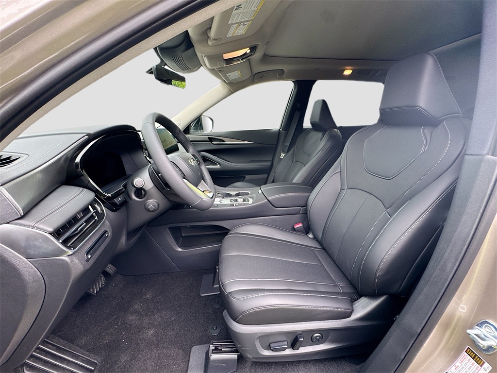 2026 Infiniti QX60 Luxe photo 21