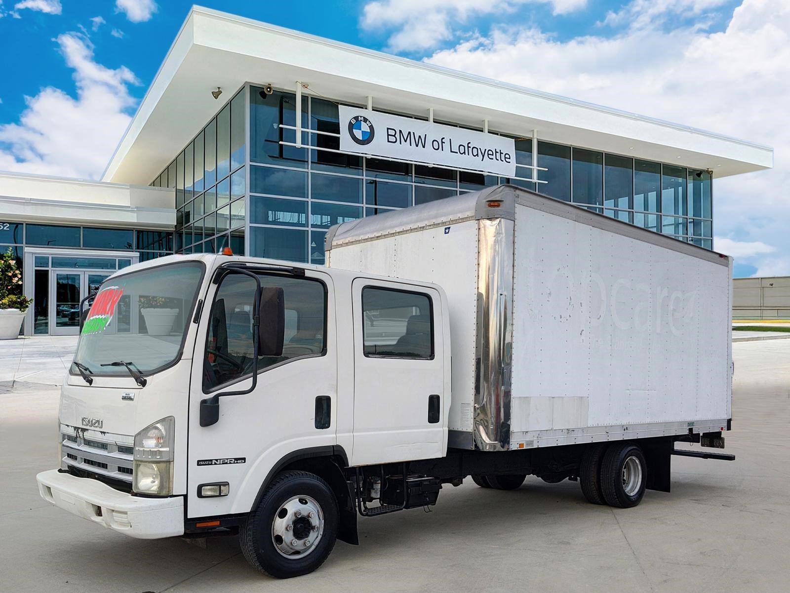 2008 Isuzu NPR's photo